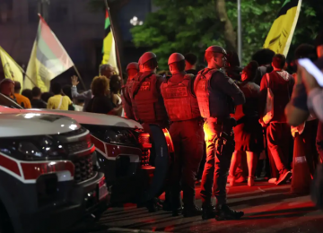 A COR DA VIOLÊNCIA: POR QUE A POLÍCIA BRASILEIRA MATA MAIS NEGROS?