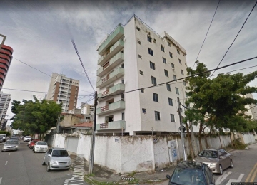 Prédio de sete andares desaba em Fortaleza 