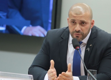 Procuradoria Geral da República pede que STF declare extinção da pena imposta ao deputado Daniel Silveira