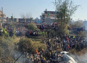 Queda de avião no Nepal deixa pelo menos 68 mortos 