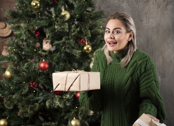 Usar verde no Natal engravida? Superstição volta a ganhar força