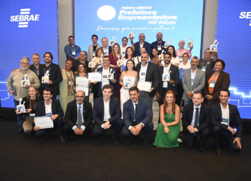 Rio Verde é premiada pelo Sebrae com projeto voltado ao empreendedorismo