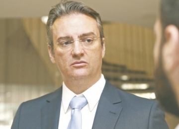Rolando de Souza, braço direito de Ramagem, é escolhido por Bolsonaro para o comando da Polícia Federal