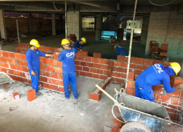 Salários caíram 25% na construção civil de Goiás em dez anos, afirma IBGE