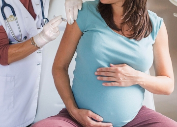 Ministério da Saúde inclui grávidas e puérperas em grupo prioritário da vacinação contra Covid