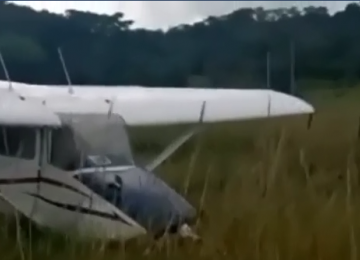 Aeronave faz pouso de emergência em pasto de Goiânia