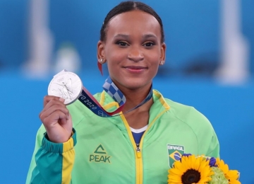 Brasil volta a ganhar medalhas nas Olimpíadas nesta quinta e alcança 7 pódios