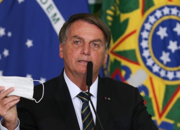 Bolsonaro afirma que não irá se vacinar nem quando o último brasileiro for imunizado