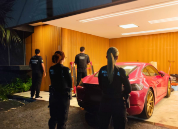 Operação Chave de Vidro: PCGO prende mulher suspeita de golpe milionário com carros de luxo 