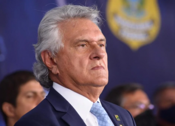 Caiado defende legalidade de parcerias com Fundeinfra e rebate promotora: motivação política