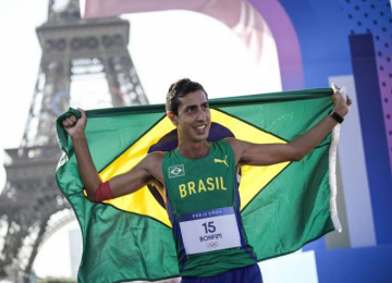  É prata! Bonfim faz história e conquista medalha para o Brasil