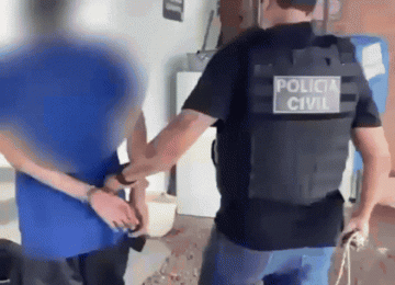 Homem é preso após invadir residência e ameaçar ex-companheiro com pedaços de vidro na Vila Borges