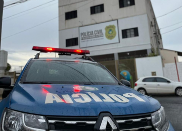 Motorista bêbado faz conversão proibida na avenida Presidente Vargas e causa acidente 