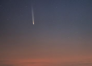 Cometa do Século pode ser visto a olho nu a partir da noite desta sexta-feira (27)