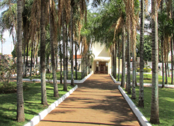 Cemitérios de Rio Verde passam por revitalização e terão missas no Dia de Finados