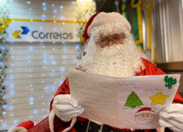 Papai Noel dos Correios realiza 100% dos pedidos e entrega mais de 370 mil sonhos em 2024