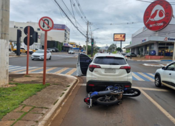 Colisão traseira na Avenida Presidente Vargas deixa motociclista ferido em Rio Verde