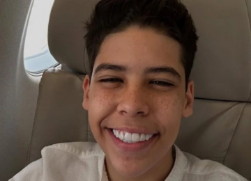 Conselho Tutelar proíbe pastor mirim de pregar e usar redes sociais