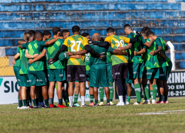 Rio Verde faz treino aberto ao público nas vésperas do confronto contra o Grêmio Anápolis