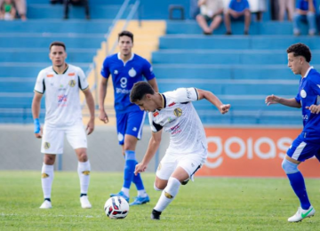 Aparecidense e Goiatuba decidem vaga nas quartas de final da série D