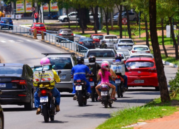Motoristas ganham mais tempo para pagar IPVA e licenciamento em Goiás