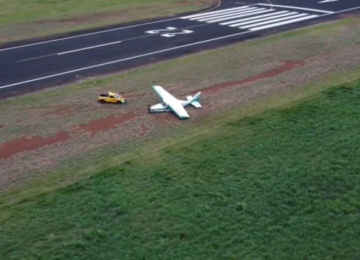 Avião sai da pista durante pouso no aeroporto de Rio Verde; ninguém se feriu