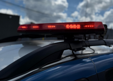 Sob efeito de drogas, homem mantém mulher trancada e é contido pela Polícia Militar em Rio Verde