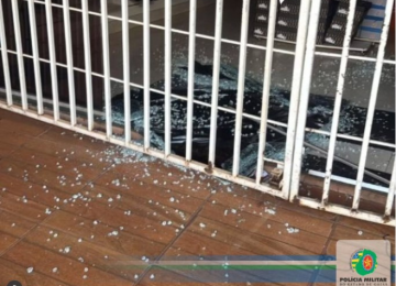 Após invadir loja e furtar calçados e dinheiro, homem é preso pela PM em Rio Verde