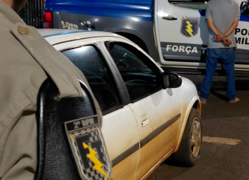 PM recupera carro furtado e prende suspeito no Bairro Martins, em Rio Verde