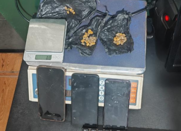 PM prende dois suspeitos por tráfico em 