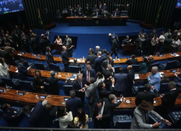Senado barra indicação ao STF e impõe derrota histórica ao governo Lula