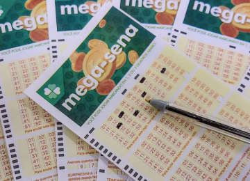 Mega-Sena pode pagar R$ 45 milhões neste sábado (9)