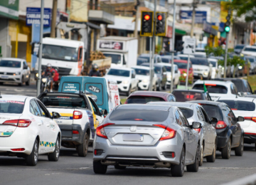 Mais de 1,7 mil motoristas podem perder o direito de dirigir em Goiás