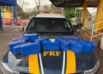 PRF apreende cerca de 42 kg de maconha durante fiscalização na BR-060, em Rio Verde