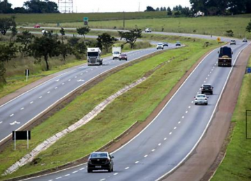 Vai viajar no feriado? Veja os principais cuidados antes de pegar a estrada