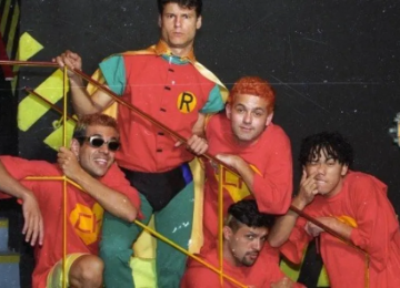 Exumação dos corpos dos cinco Mamonas Assassinas acontece nesta segunda-feira; cinzas irão adubar árvores em memorial