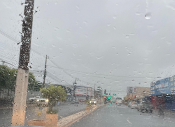 Ventania derruba temperatura e traz previsão de chuva para Rio Verde