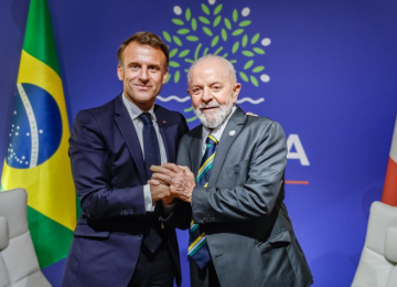 Lula e Macron se preocupam com mudanças na política de moderação da Meta 