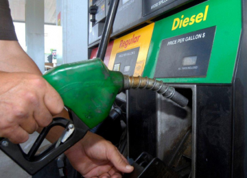 Diesel sobe após reajustes da Petrobras e do ICMS: preço médio do comum vai a R$ 6,49 e do S-10 a R$ 6,57