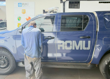 Homem é preso em flagrante após tentar vender bateria furtada para a própria loja em Rio Verde