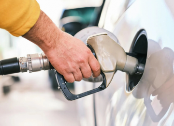 Gasolina cai apenas R$ 0,04 nos postos após reajuste de R$ 0,17 anunciado pela Petrobras