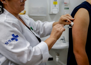 Vacinação contra a dengue em Rio Verde tem idade ampliada; veja locais 