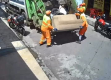 Mulher deixa sofá secando na calçada e móvel é levado pela coleta de lixo por engano em Maceió