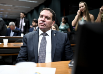 STF forma maioria para manter ação contra Ramagem e derruba manobra da Câmara que podia ajudar Bolsonaro