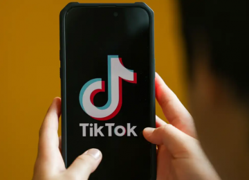 TikTok leva multa milionária no Brasil por dados de adolescentes