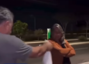 Morador se revolta e entrega saco com fezes para dona de cachorro