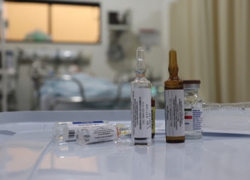 Ministério da Saúde anuncia entrega de 864 mil unidades de medicamentos de intubação à Estados