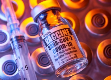 Anvisa permite aplicação de segunda dose da vacina de Oxford contra Covid-19