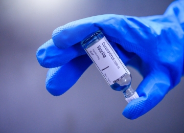 Pfizer é terceira farmacêutica a receber certificação da Anvisa para vacina no Brasil