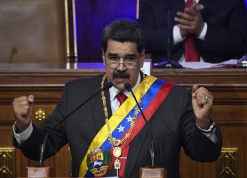 Nicolás Maduro ameaça Brasil e Colômbia dizendo que arrebentará seus dentes